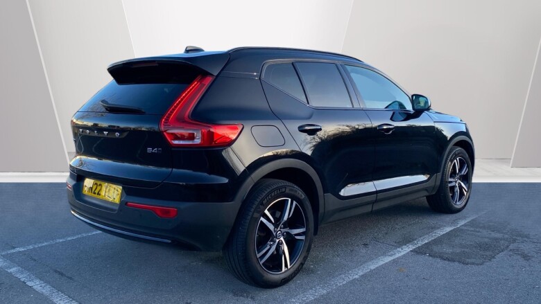 Volvo Xc40 2.0 B4P Plus Dark 5dr AWD Auto Petrol Estate